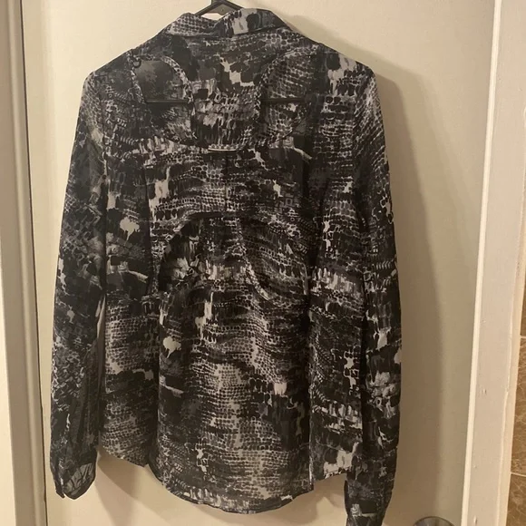 IRIS BASIC BLOUSE - Picture 3 of 3